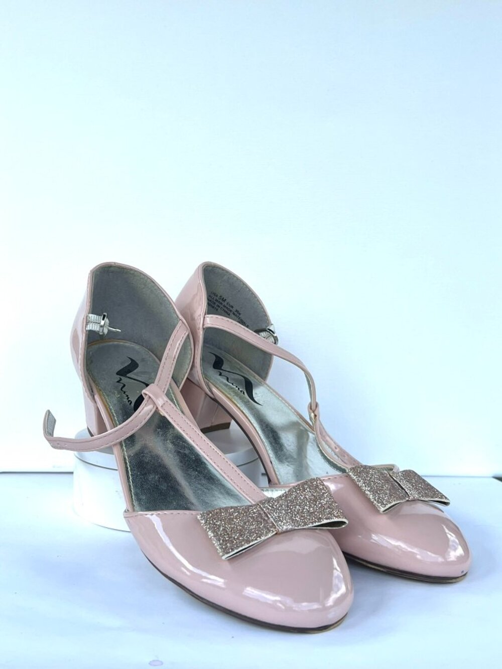 Nina Noemy T-strap Big Girls Fashion Dress Heel Shoe w pink rhinestone bow